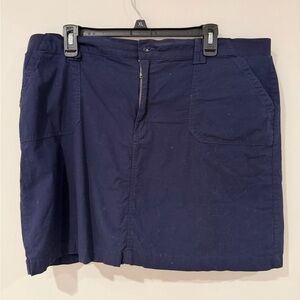 Croft & Barrow Navy Skort (Skirt with Built-in Shorts Underneath)